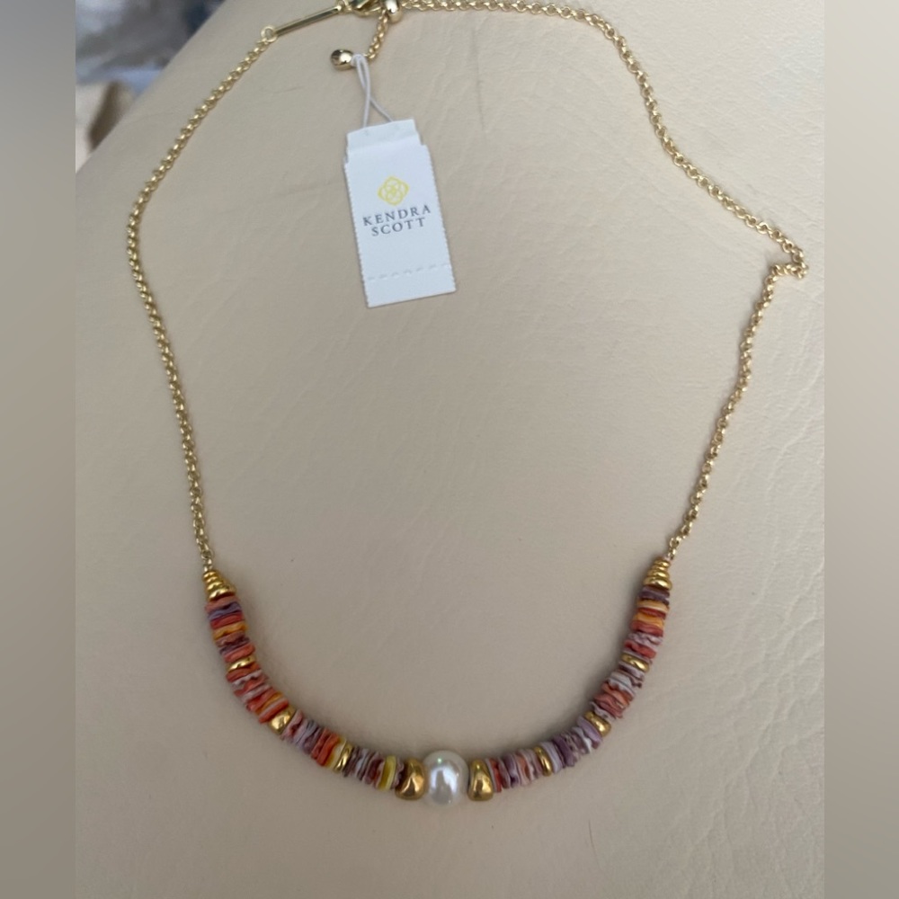 Kendra Scott Lila necklace in pastel mix - Picture 4 of 4